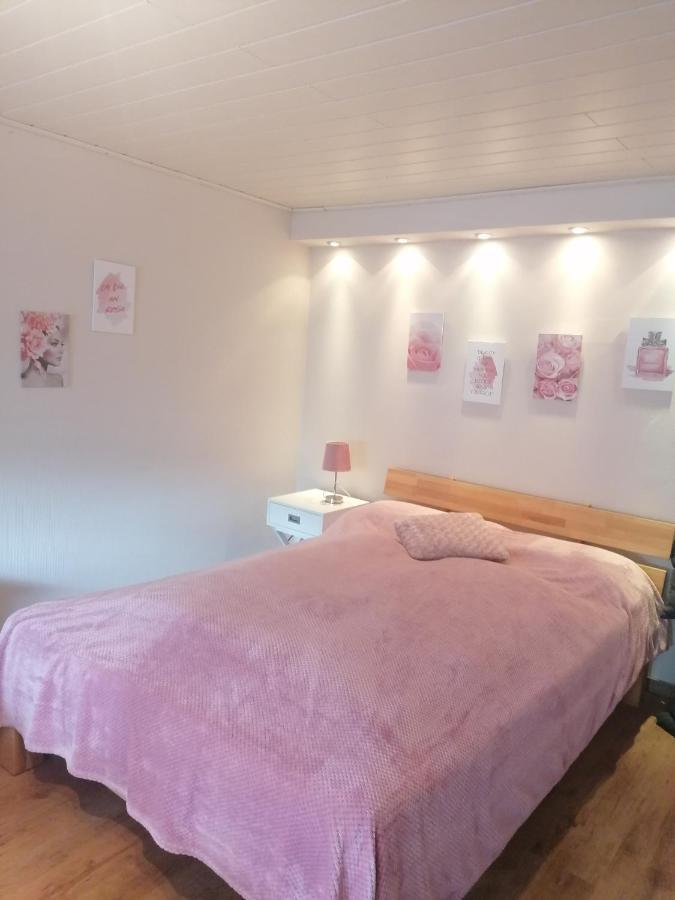 Gemuetliches Appartment In Homberg Stadtmitte Esterno foto